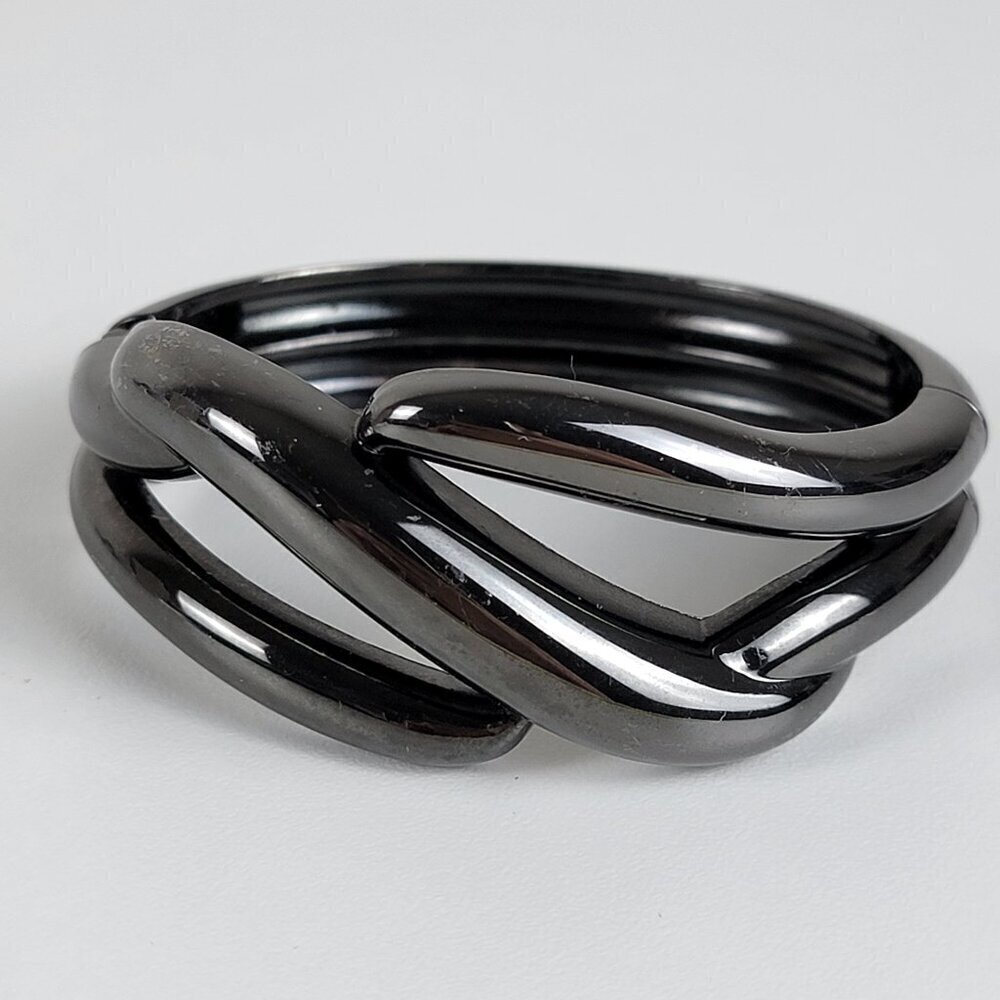 Lia Sophia Gunmetal-Tone Bangle Bracelet 6.5" Modernist Oval Hinged